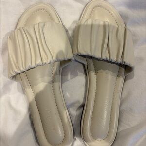 J. Crew Cream Sandals Minorca scrunchie slides size 8 perfect